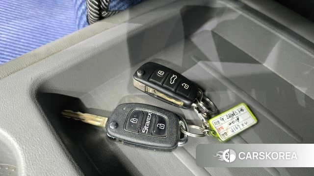 Hyundai The New Grand Starex id 4856018 из Кореи 9