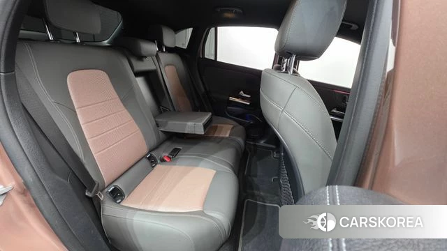 Mercedes-Benz EQA H243 id 5028119 из Кореи 9