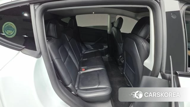 Tesla Model Y id 4942518 из Кореи 9