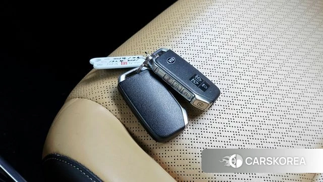 Kia Carnival 4th generation id 4992439 из Кореи 9