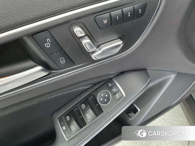 Mercedes-Benz GLA-Class X156 id 4977750 из Кореи 9