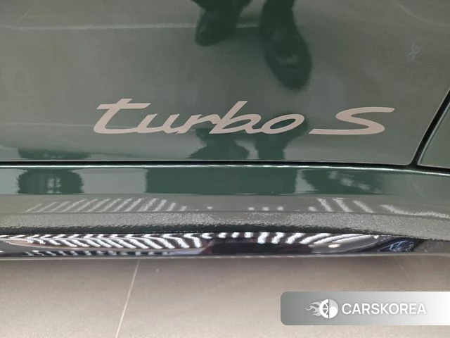 Porsche 911(992) id 4964102 из Кореи 9