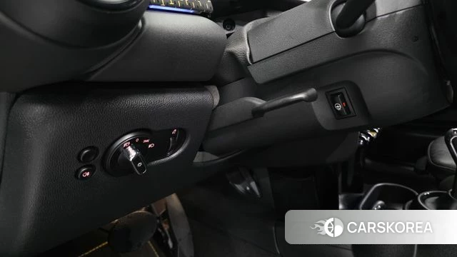 Mini Cooper Electric id 4917651 из Кореи 9