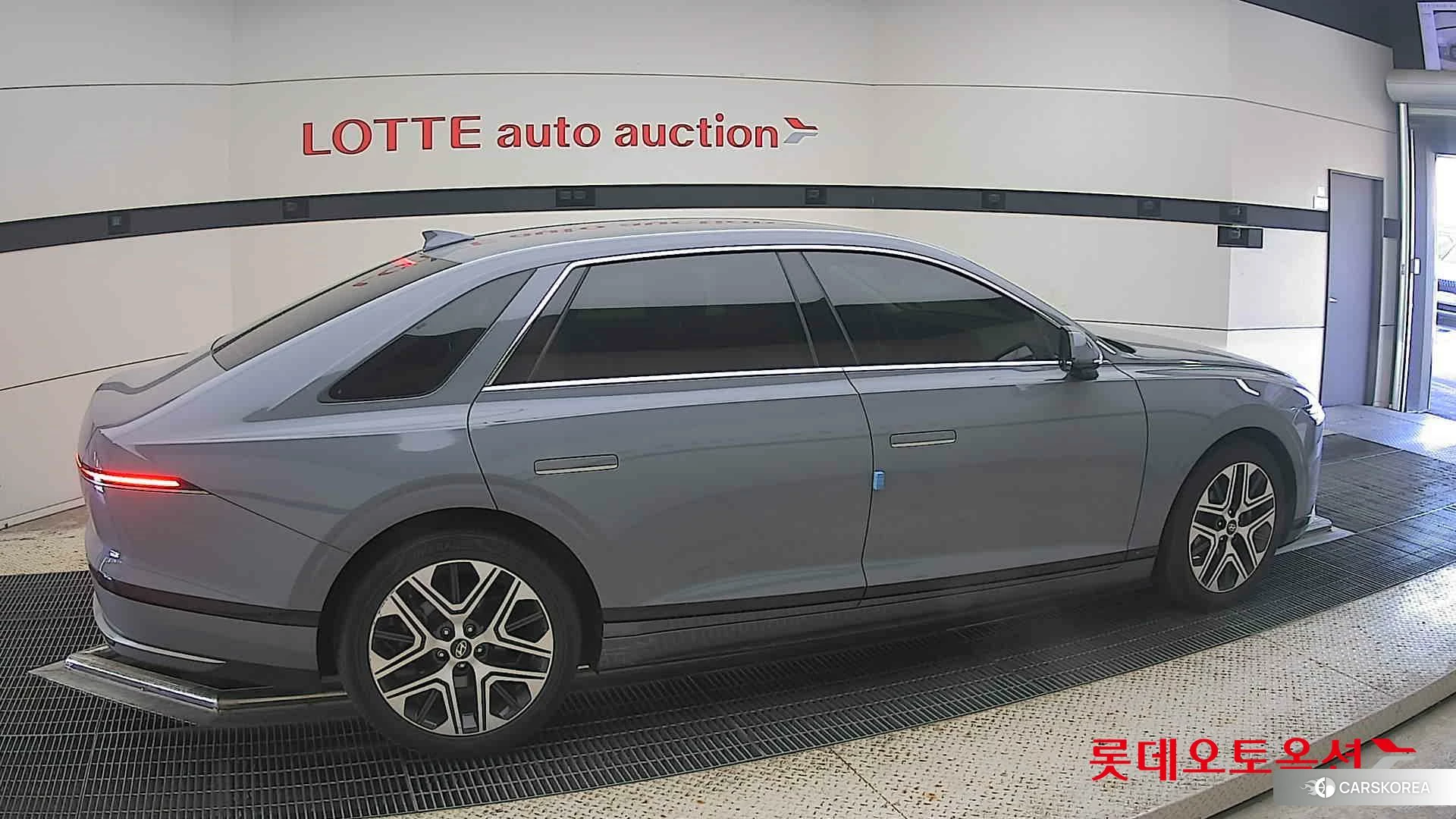 Hyundai Grandeur Hybrid id 4990007 из Кореи 9