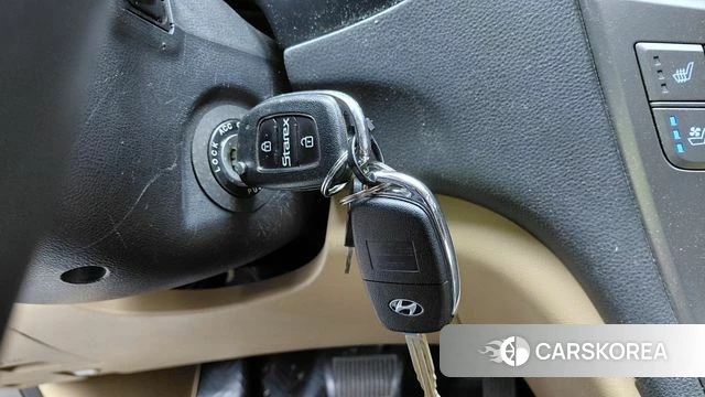 Hyundai The New Grand Starex id 4568164 из Кореи 9
