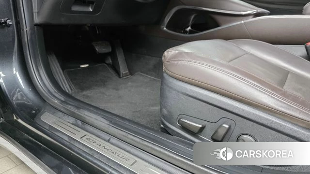 Hyundai The New Grandeur IG id 3911374 из Кореи 9