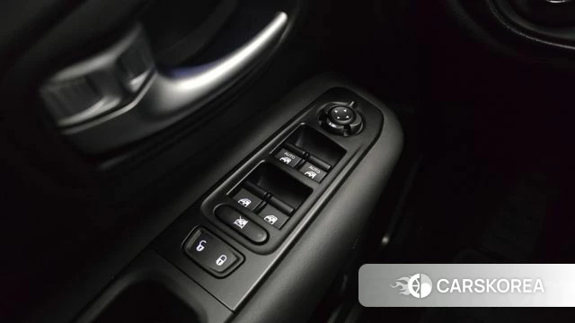 Jeep Renegade id 4998180 из Кореи 9