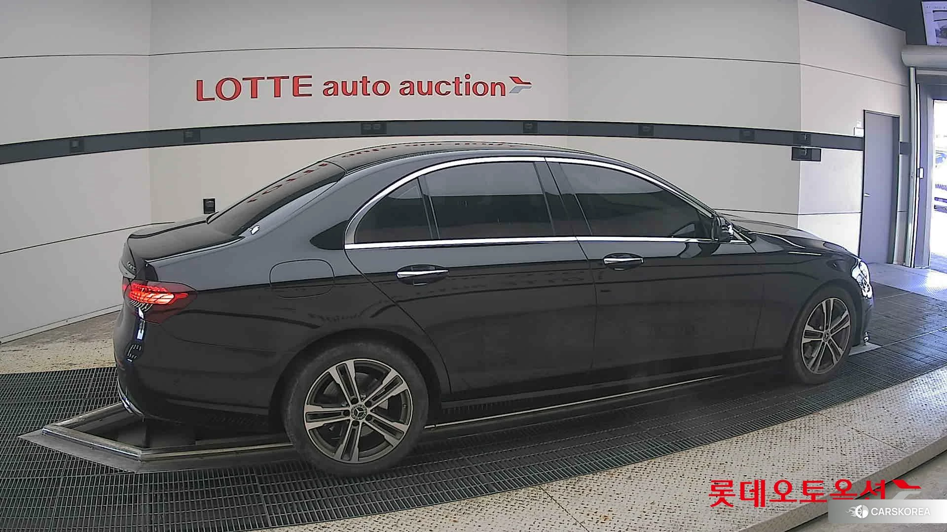 Mercedes-Benz Mercedes-Benz E350 4MATIC id 4989967 из Кореи 9