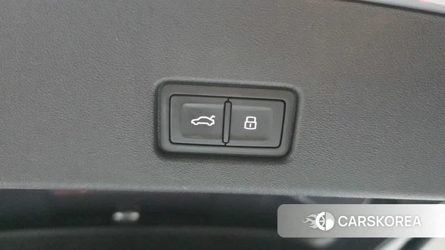 Audi Q4 e-Tron (F4) id 5017135 из Кореи 9