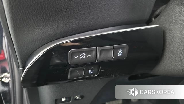 Toyota Prius 4th Generation id 4986991 из Кореи 9