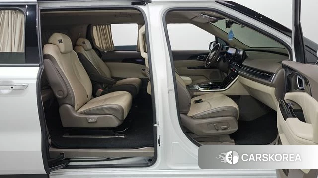 Kia Carnival 4th generation id 5046937 из Кореи 9