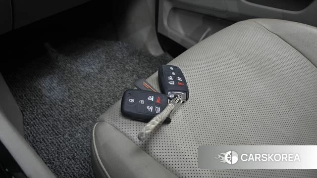 Kia All New Carnival id 5024136 из Кореи 9