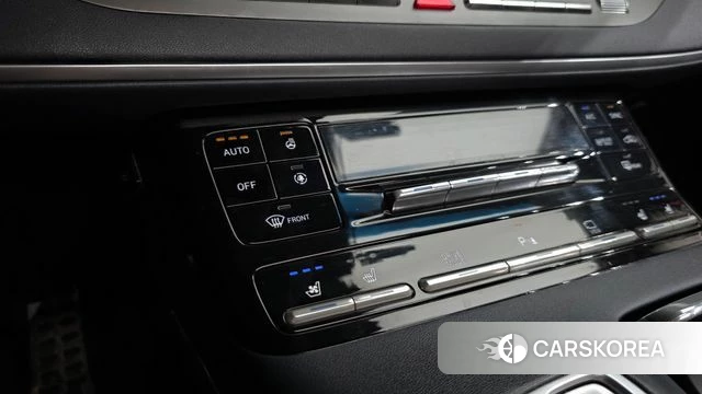 Hyundai The New Grandeur IG Hybrid id 5013076 из Кореи 9
