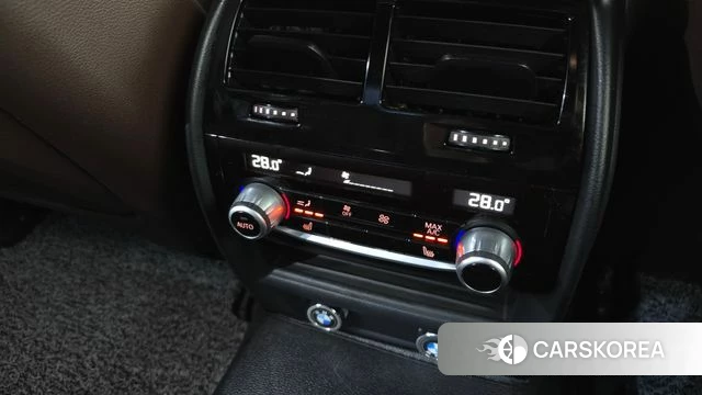 BMW 5 Series (G30) id 3820736 из Кореи 9