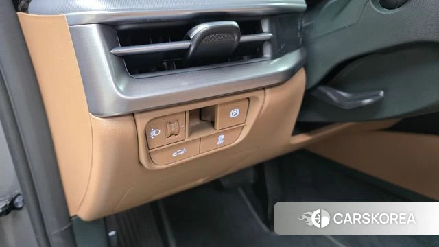 Hyundai Grandeur (GN7) id 4995732 из Кореи 9