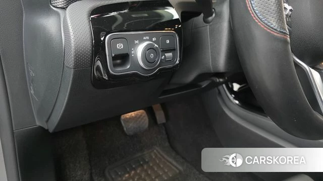 Mercedes-Benz A-Class W177 id 4942206 из Кореи 9