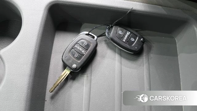 Hyundai The New Grand Starex id 4759225 из Кореи 9