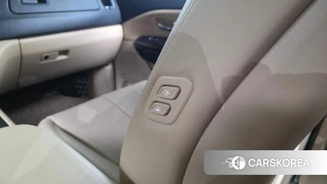 Kia The New Carnival id 4998504 из Кореи 9