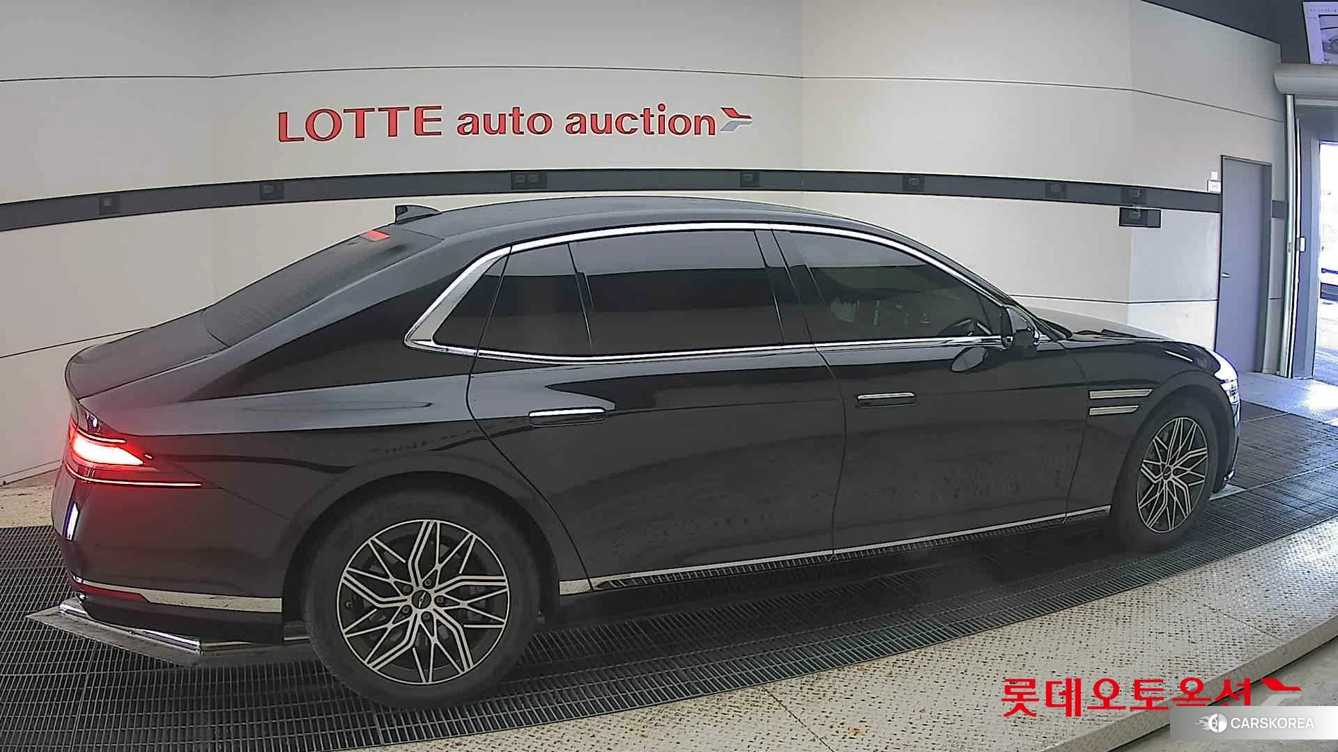 Hyundai G90 id 5001049 из Кореи 9