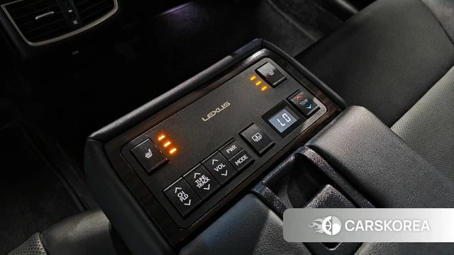 Lexus New ES300h id 5029401 из Кореи 9