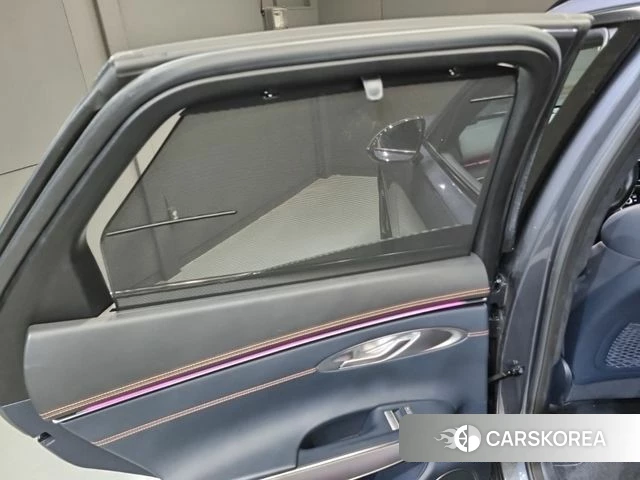 Genesis GV70 id 5001917 из Кореи 9