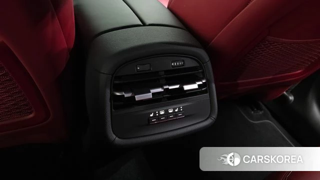 Maserati Ghibli id 5012850 из Кореи 9