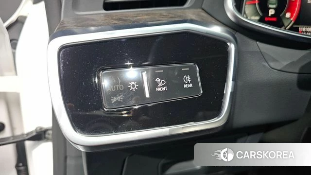 Audi A7 (4K) id 4894640 из Кореи 9