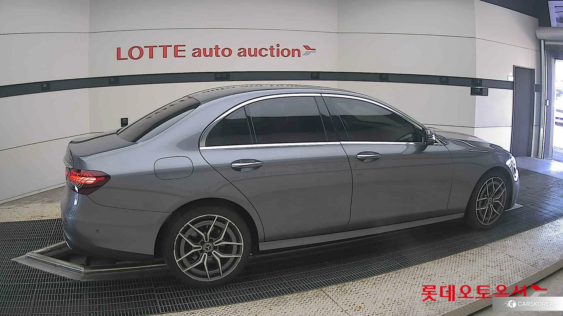 Mercedes-Benz Mercedes-Benz E220 d 4MATIC id 4989969 из Кореи 9