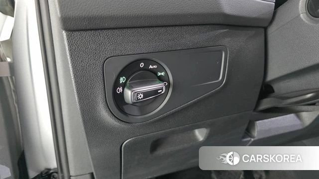 Volkswagen Tiguan second Generation id 5054696 из Кореи 9
