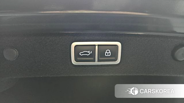 Hyundai Grandeur (GN7) id 5016605 из Кореи 9