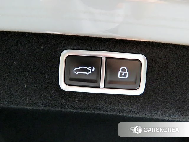 Hyundai Grandeur (GN7) id 4779065 из Кореи 9