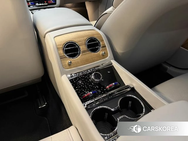 Rolls-Royce Spectre id 3769922 из Кореи 9