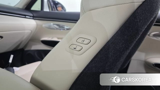 Genesis GV70 id 5034325 из Кореи 9