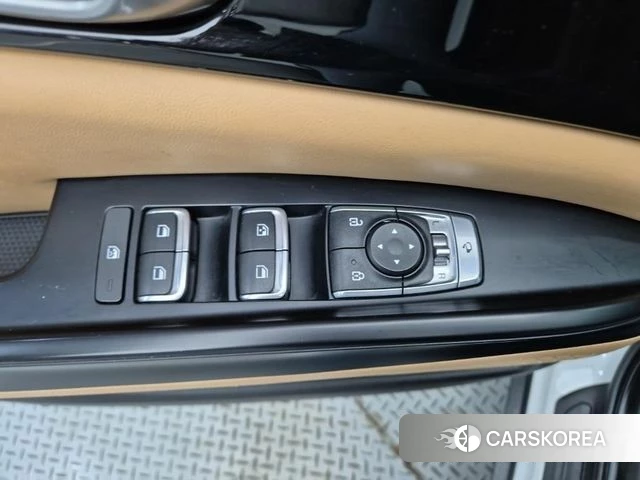 Kia Carnival 4th generation id 5033878 из Кореи 9