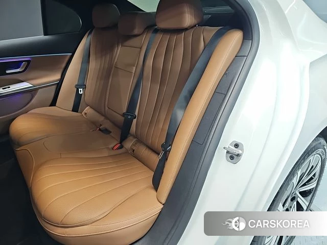 Mercedes-Benz E-Class W214 id 4921230 из Кореи 9