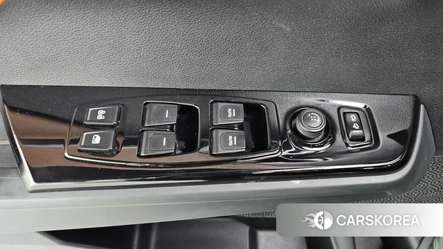 Ssangyong Torres id 4928471 из Кореи 9