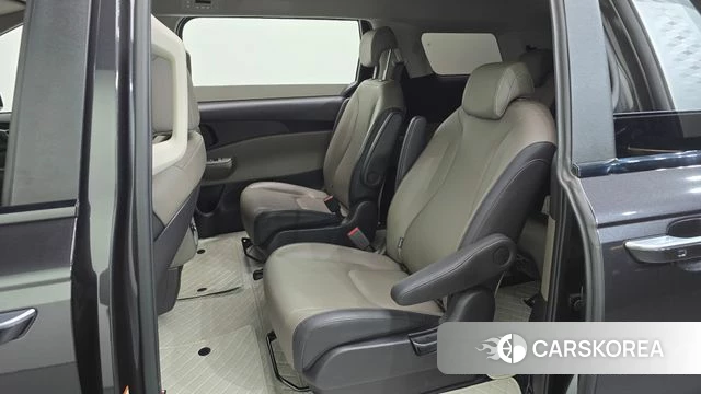 Kia The New Carnival 4th Generation id 5032945 из Кореи 9