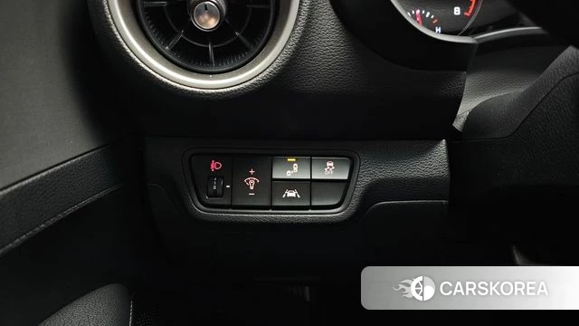 Kia Come New K3 id 4196399 из Кореи 9