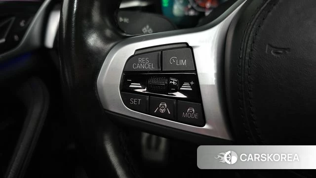 BMW 5 Series (G30) id 5026938 из Кореи 9