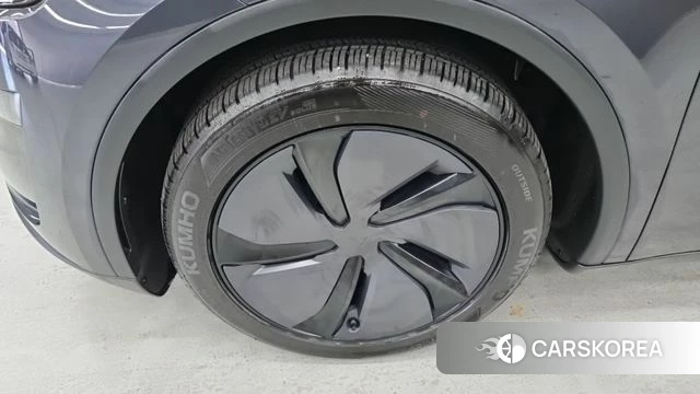Tesla Model Y id 4970944 из Кореи 9