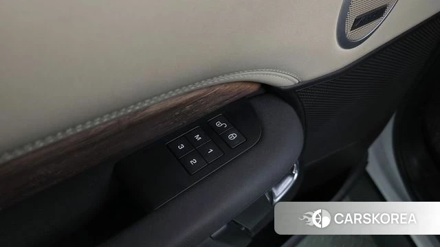 Land Rover Discovery 5 id 3885995 из Кореи 9