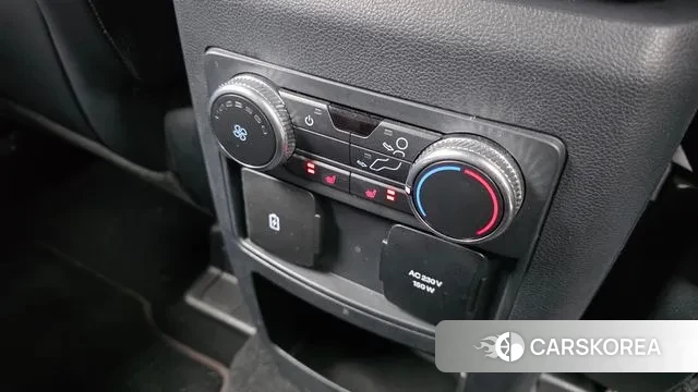 Ford Explorer 6th Generation id 3493102 из Кореи 9