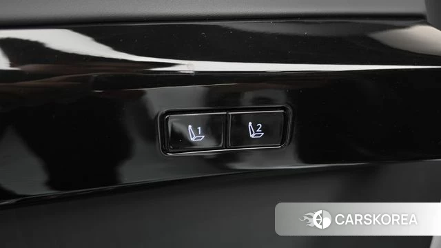 Hyundai Grandeur Hybrid (GN7) id 4995975 из Кореи 9