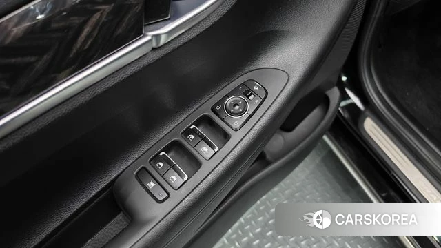 Hyundai Grandeur IG id 5018999 из Кореи 9