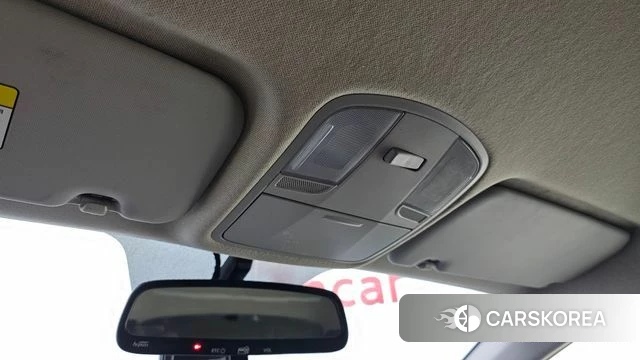 Kia Stonic id 5019012 из Кореи 9