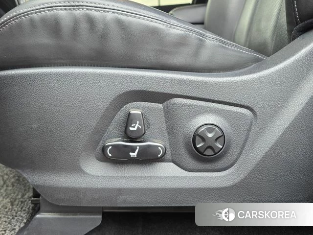 Ssangyong Rexton Sports Cannes id 5031130 из Кореи 9