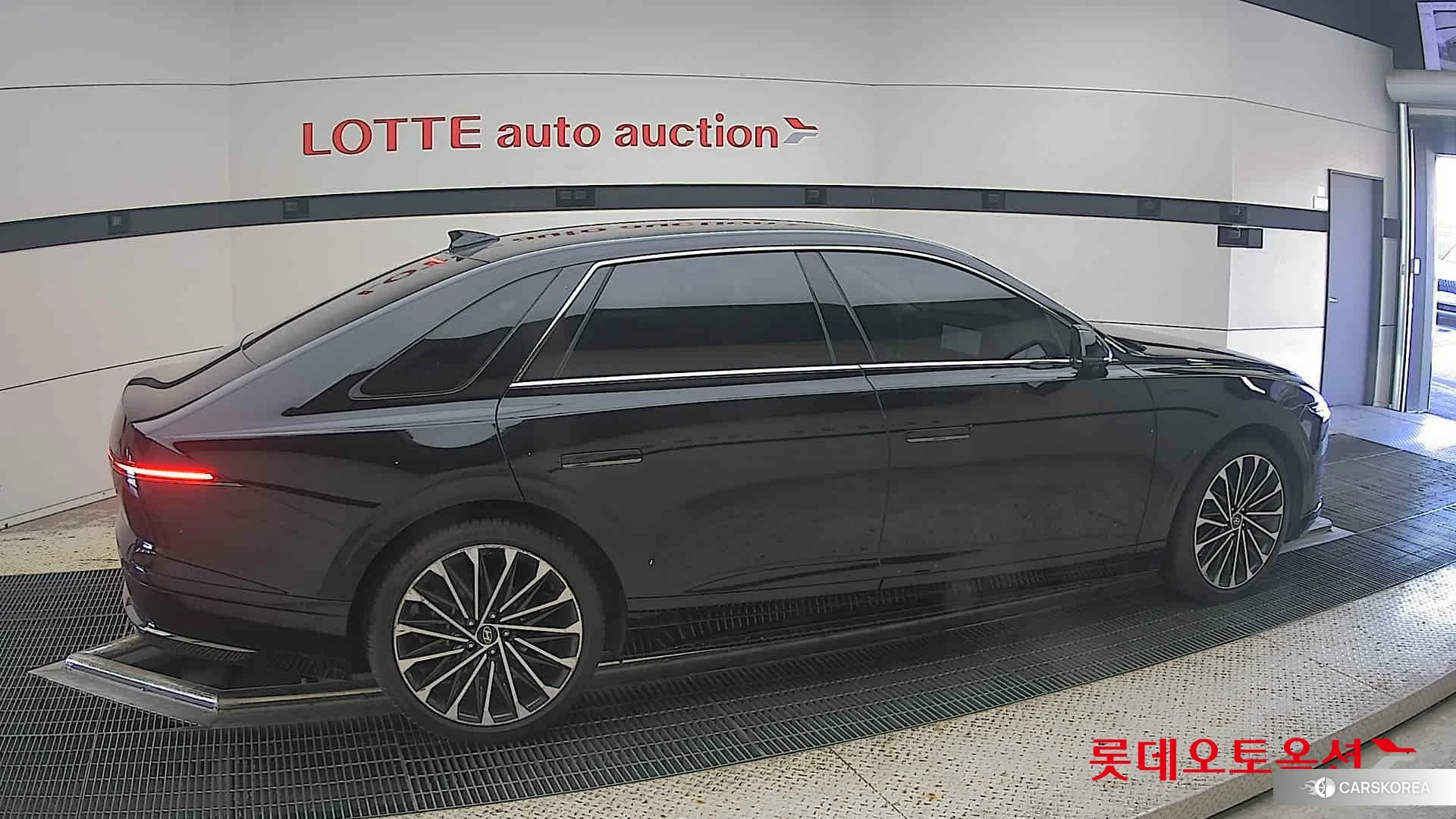 Hyundai Grandeur Hybrid id 4989996 из Кореи 9