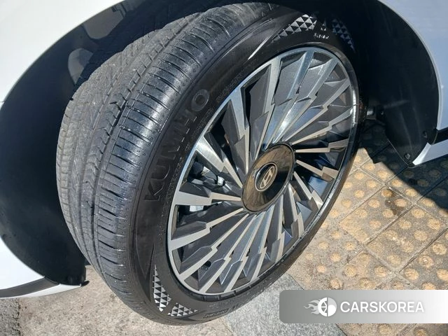Hyundai Grandeur (GN7) id 4984974 из Кореи 9