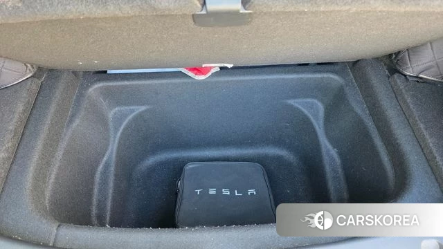Tesla Model Y id 4772917 из Кореи 9