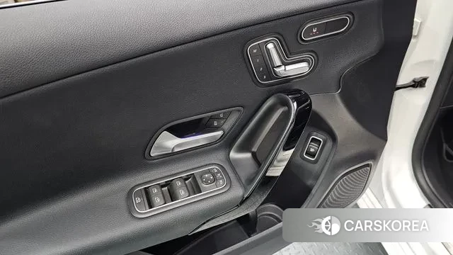 Mercedes-Benz A-Class W177 id 3530430 из Кореи 9